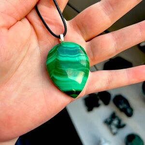 Malachite pendant necklace